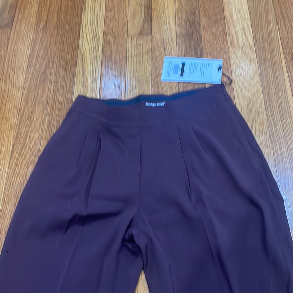 Nwt Previous Generation Swift Drape Pants - image 6